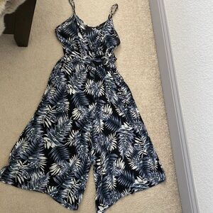 Women's derek heart Jumpsuit Size M Blue/White